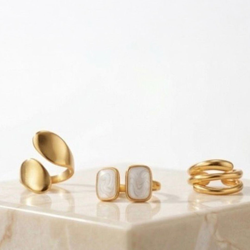 Golden Muse Ring Set