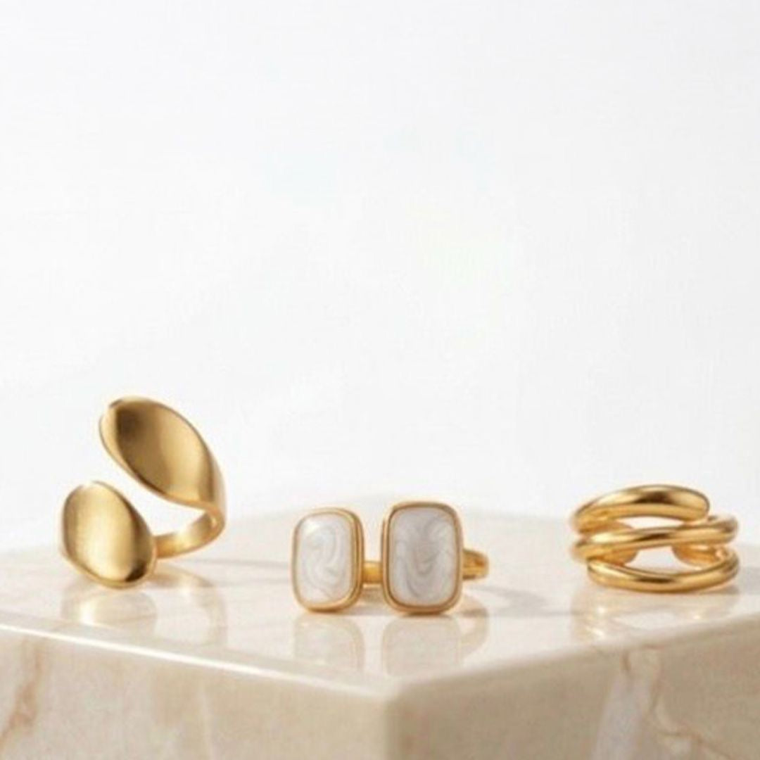 Golden Muse Ring Set
